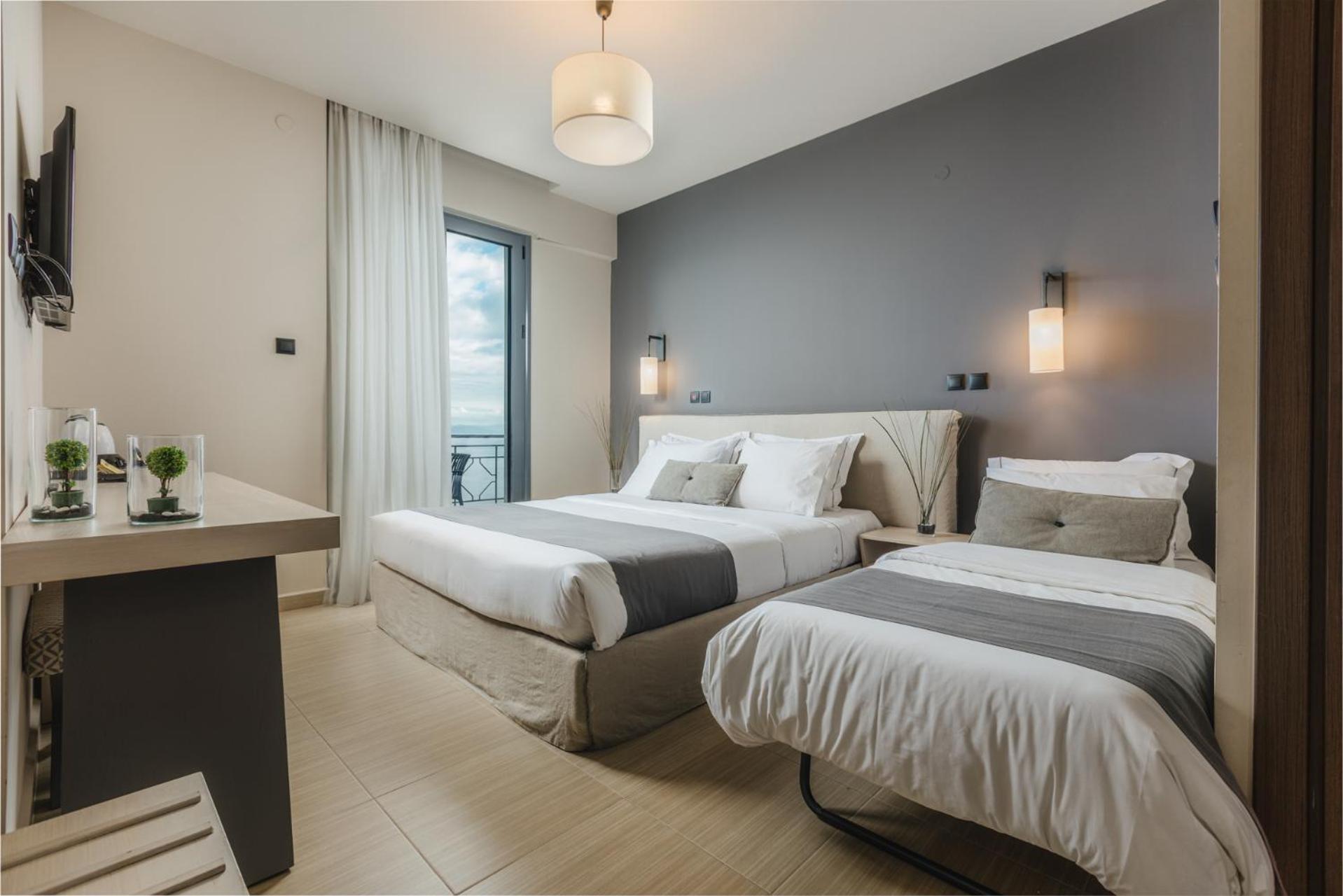 Infinity Hotel Gytheio Kültér fotó