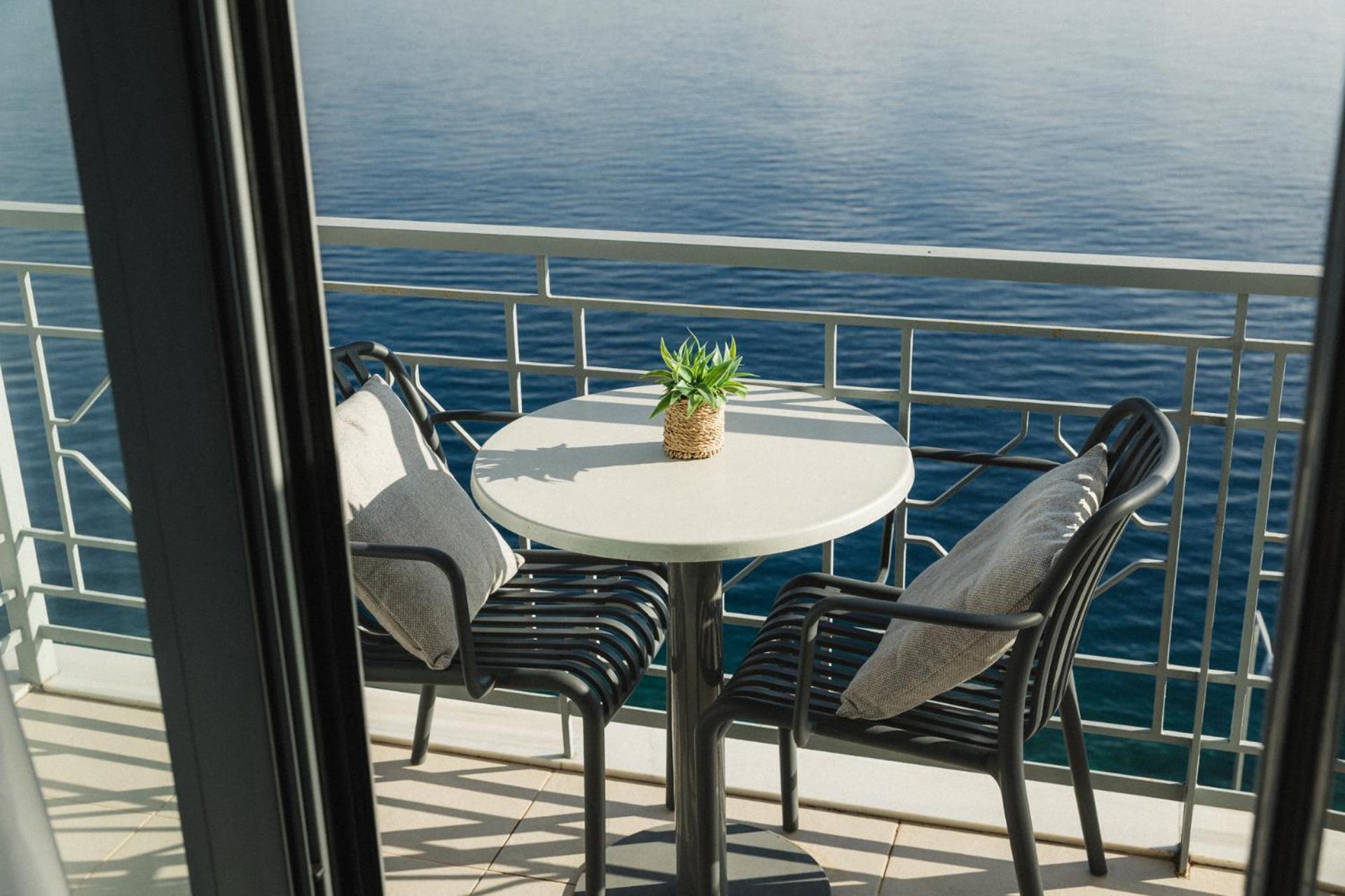 Infinity Hotel Gytheio Kültér fotó