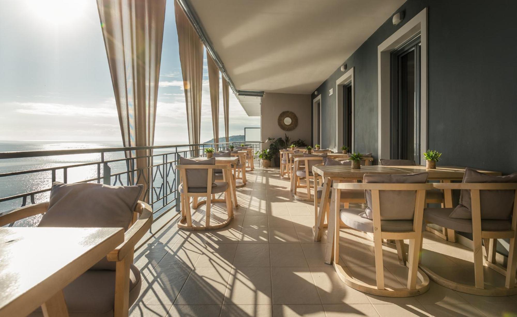 Infinity Hotel Gytheio Kültér fotó